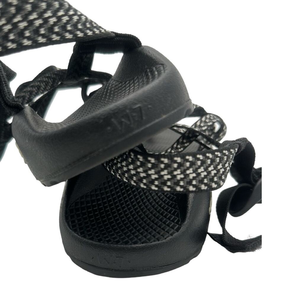 CHACO Cloud women's black classic sandals SIZE 7 - Picture 5 of 8